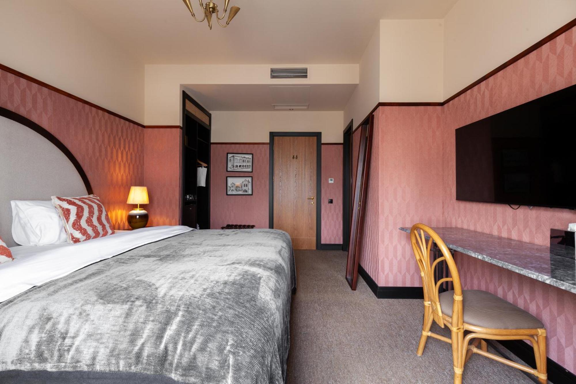 Communal Hotel Kutaisi Dış mekan fotoğraf